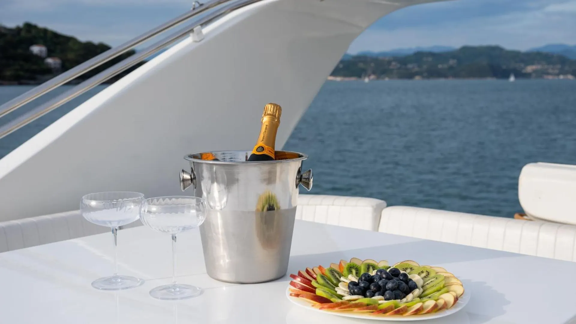 Hotel en barco Yacht San Lorenzo 22 La Spezia