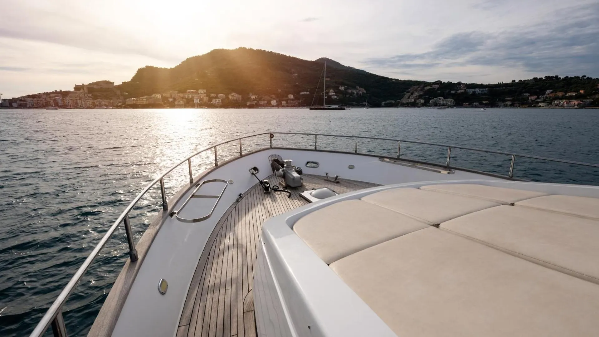 Hotel en barco Yacht San Lorenzo 22 La Spezia Italia