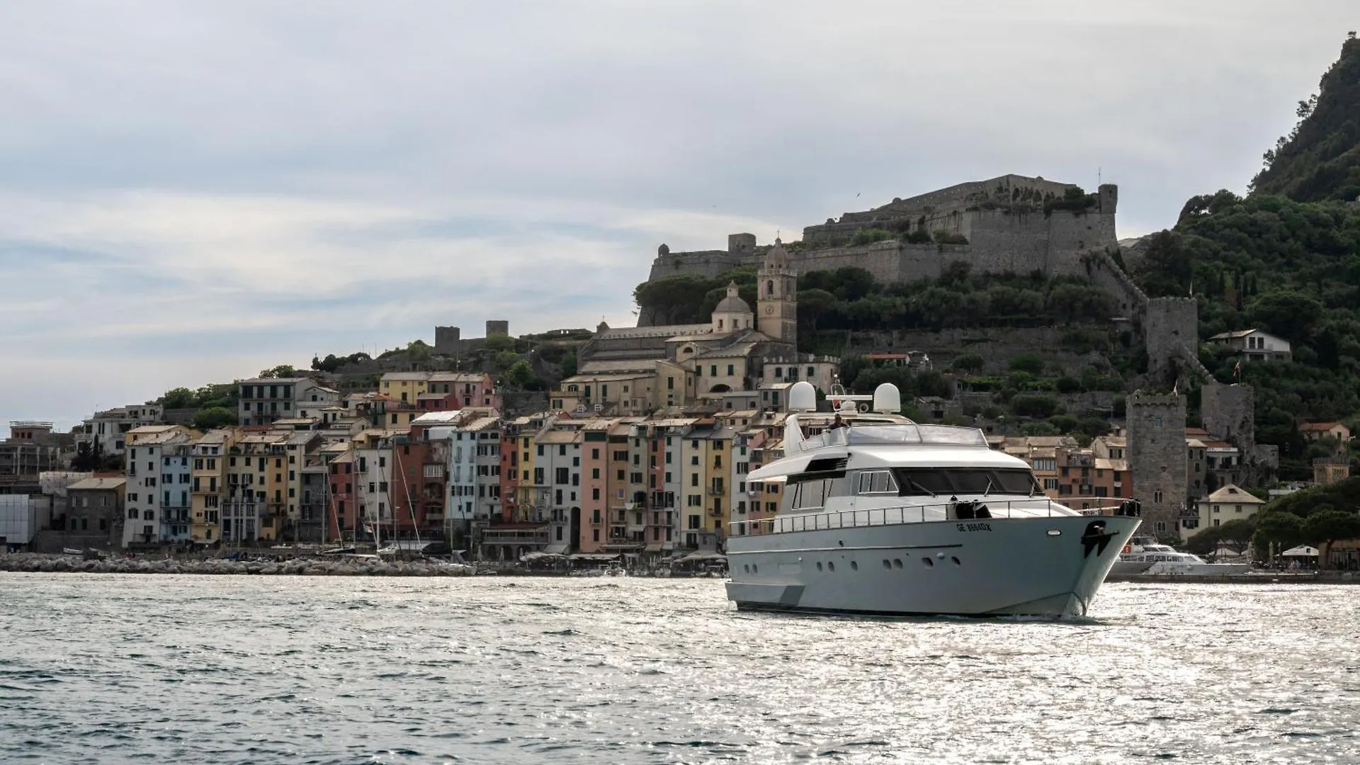 Yacht San Lorenzo 22 La Spezia Hotel en barco